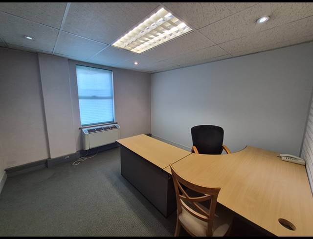 851M² OFFICE TO LET IN RIVONIA